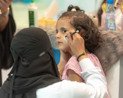 صحة الباحة تقيم مسرح الإبداع في مستشفى الملك فهد بالباحة