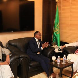 “تعلم الفوتوشوب للمبتدئين” بنادي الحي الإمام عاصم