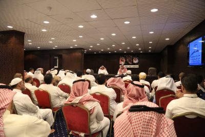 رئيس مؤسسة أفريقيا غير العربية يحث مسؤولي مكاتب الخدمة بتسخير طاقاتهم لخدمة الحجاج