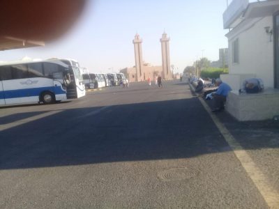 الورشة المتنقلة تستأنف عملها لخدمة ضيوف الرحمن بمنفذ حالة عمار