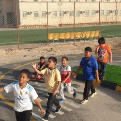 استقبلوهم أيها الشرفاء