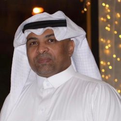 أمير منطقة مكة المكرمة يتشرف بغسل الكعبة المشرفة