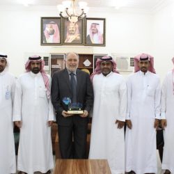 الأمير فيصل بن بندر يلتقي السفير الأفغاني لدى المملكة