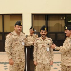 خادم الحرمين يستقبل أسرة اللواء عبد العزيز الفغم