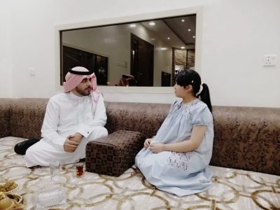 انوار العنزي “لخبر عاجل” اكتملت فرحتي بعودتي للمدرسة وبقيت فرحة الجنسية السعودية