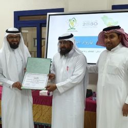 الشاب “السماعيل” يتبرع بكليته لإنهاء معاناة والده مع الفشل الكلوي