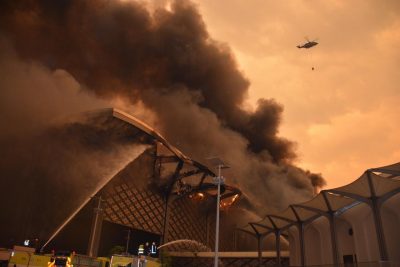 السيطرة على 50% من حريق محطة قطار الحرمين بجدة وارتفاع الإصابات إلى 11 حالة