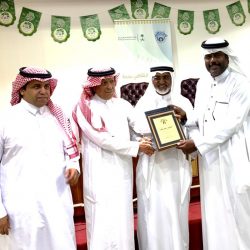 قسم التوعيه الصحية بمستشفى الثغر يقيم فعالية الكشف المبكر لسرطان الثدي