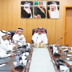 أعضاء منتدى الجوائز العربية يلتقون صاحب السمو الملكي الأمير خالد الفيصل