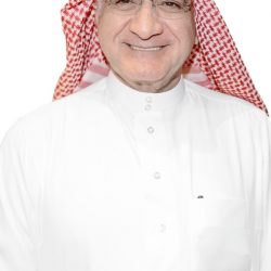 البيئة تكرم مهتمون بالرفق بالحيوان