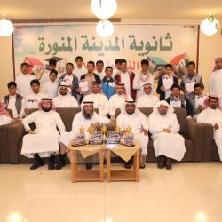 زخات المطر تحفز أهالي بحرة للخروج للتنزه