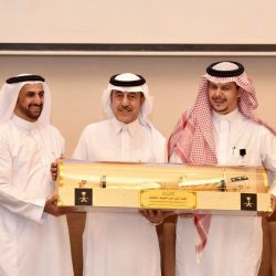 مجمع مقزع التعليمي يفوز ببطولة المدارس الثانوية للطائرة