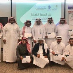 ٤٠٠ شتلة لتشجير الإسكان التنموي بمحافظة القنفذة