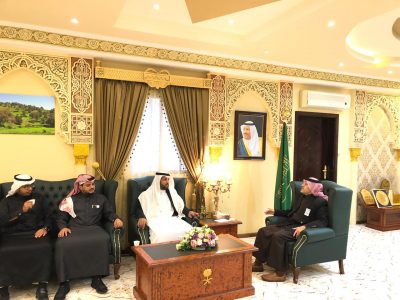 محافظ المندق يستقبل بمكتبه مدير عام فرع وزارة الاسكان بالمنطقة