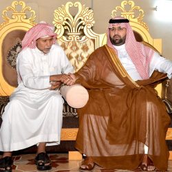 محافظ ضمد “البراق” يؤدي الصلاة على شهيد الواجب “الشبلي” بقرية القمري