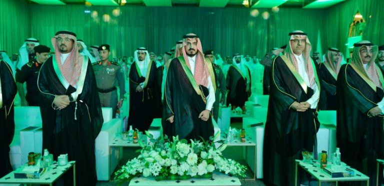 في ليلة مكية مشهودة الأمير بدر بن سلطان يدشن استراتيجية “غرفة مكة” 2022 في ليلة مكية مشهودة الأمير بدر بن سلطان يدشن استراتيجية “غرفة مكة” 2022