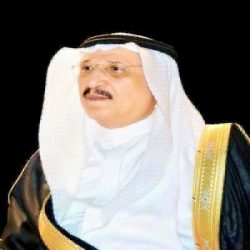 سمو نائب أمير منطقة جازان ينقل تعازي القيادة لوالد وذوي الشهيد “الذروي”