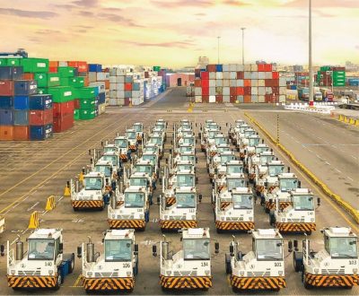 محطة بوابة البحر الأحمر تستقبل أول دفعة من المعدات الجديدة بميناء جدة الاسلامي