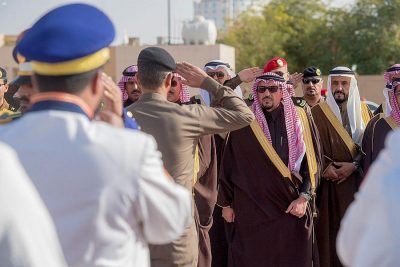 أمير القصيم يدشن مبنى إدارة العمليات المشتركة بالمنطقة