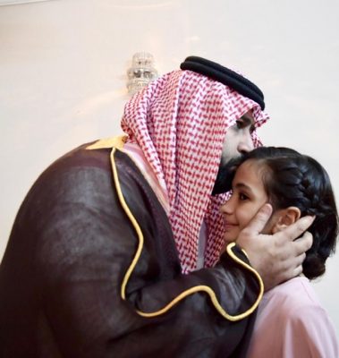 “سمو نائب أمير منطقة جازان” ينقل تعازي القيادة لوالد وذوي الشهيد ” دهل “