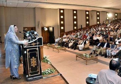 المساعد الخاص لرئيس وزراء باكستان لشؤون الإعلام تحث وسائل الإعلام الدولية تسليط الضوء على المأساة في الكشمير
