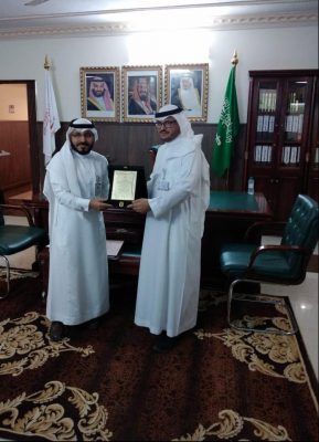 مساعد مدير عام فرع الهلال الأحمر بجازان يستقبل مدير الصحة المدرسية بالمنطقة