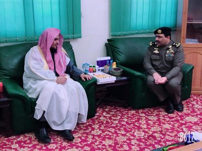 مدير عام فرع الرئاسة العامة لهيئة الأمر بالمعروف بالجوف يتفقد مركز هيئة صوير