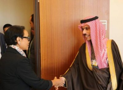 وزير الخارجية السعودي يبحث العلاقات الثنائية مع نظيرته الإندونيسية