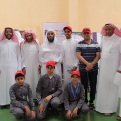 الغنام يدشن معرضًا لتعزيز القيم لدى الطلاب والطالبات بتعليم الرياض