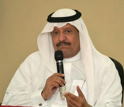 تتويج الفائز بجائزة أدبي مكة في دورته السادسة.