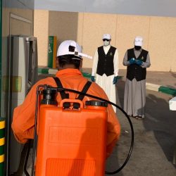 ضبط 4 أشخاص يستقلون مركبة على طريق الرياض الخرج ويتباهون بمخالفتهم بقرار منع التجول