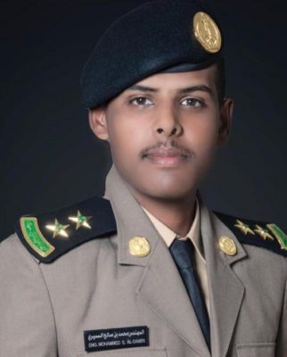 السميري يحتفل بتخرجه من كلية الملك فهد الأمنية