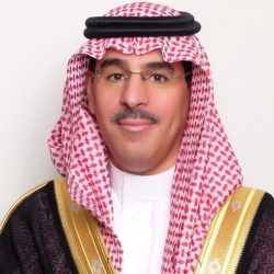 “أمير مكة” يوجه بإغلاق المجمعات التجارية والمولات ومنع التجمع في الأماكن العامة