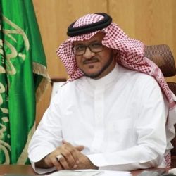 السفيران المعينان لدى أوكرانيا وأوروغواي يؤديان القسم أمام خادم الحرمين