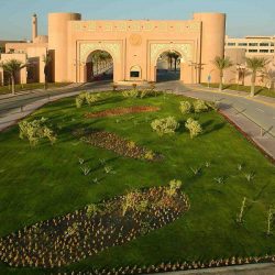 المحكمة العليا تدعو إلى تحري رؤية هلال رمضان مساء الخميس
