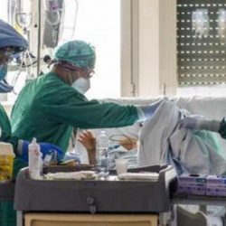 “رويترز”: وفيات كورونا في أمريكا تقفز إلى ٤٦ ألف وفاة