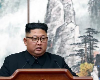 بعد اختفائه.. كوريا الشمالية تعلن ظهور كيم جونغ أون لدى قصِه شريط إكمال مصنع أسمدة