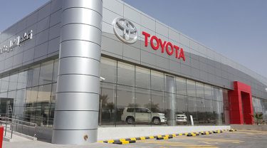 “كورونا” يضرب مبيعات سيارات “تويوتا” وتراجع بنسبة 45%