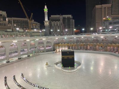 دراسة أولية للسماح ببدء العمرة والطواف بالمسجد الحرام