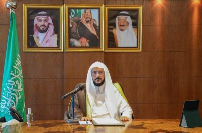 وزير الشؤون الإسلامية يدشن البرنامج الدعوي “حج بسلام وأمان”