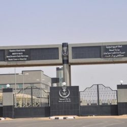 السديس يتسلم تقريراً عن جهود الرئاسة الاحترازية لمواجهة فيروس كورونا في المسجد الحرام