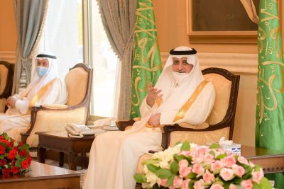 سمو أمير منطقة تبوك يستقبل المهنئين بعيد الأضحى المبارك