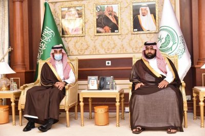 سمو نائب أمير منطقة جازان وسمو وزير الرياضة يبحثان الاحتياجات في المجال الرياضي