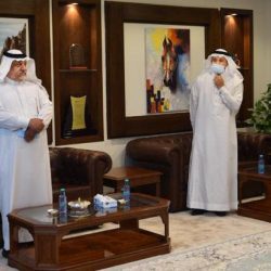 سمو أمير الباحة يستقبل بمكتبه بالإمارة ممثل هيئة الاتصالات السعودية