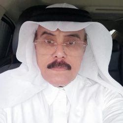 سمو أمير الباحة مستقبلاً بالإمارة رئيس المحكمة العامة بالمنطقة