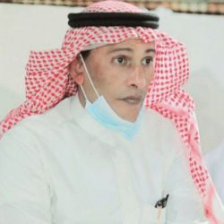 “منسوبو مدرسة الجوة”بمحافطة فيفاء يعقدون اجتماعاً استثنائيًا بالمدرسة