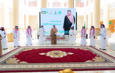 أمير الباحة يرعى تكريم الداعمين والمشاركين بمهرجان العربات المتنقلة