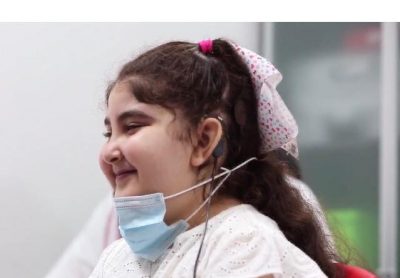 زراعة قوقعة إلكترونية لطفلة في السابعة من عمرها بمستشفى الملك فهد بجدة