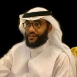 سعادةَ المدراءِ ، والأبوابَ المغلقة