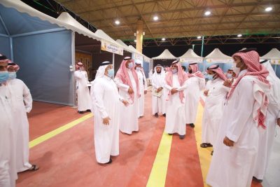 محافظ دومة الجندل وأمين الجوف يتفقدان مقر مهرجان أيام العسل